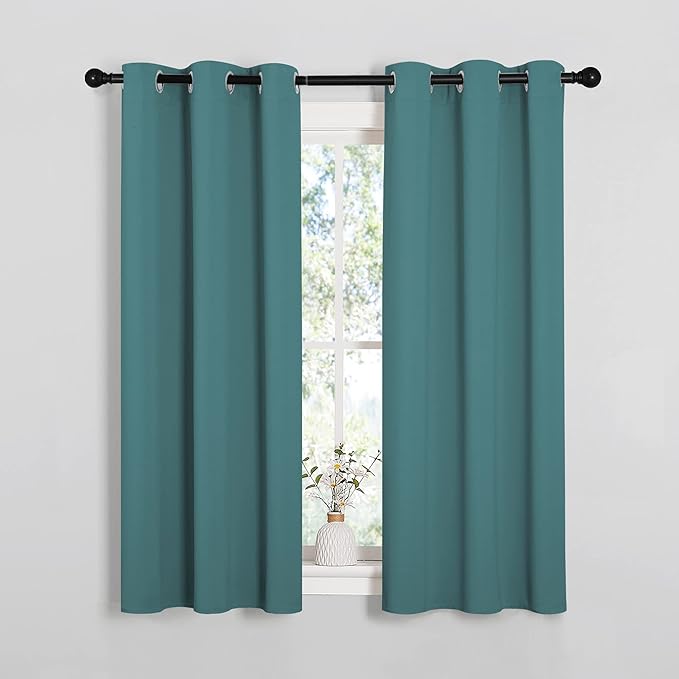 NICETOWN Window Curtain Panels, Thermal Insulated Solid Grommet Blackout by NICETOWN