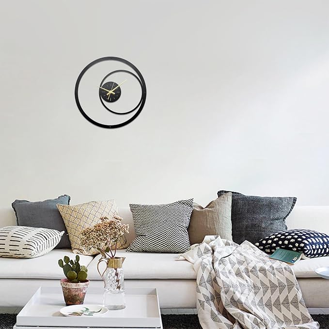 Minimalist Metal Wall Clock - Image 4