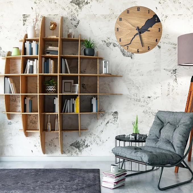 12Inch Simple Cracked Wooden Wall Clock - Image 4