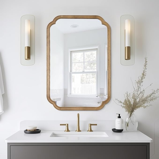 WallBeyond 24" x 36" Rounded Corner Arch Wall Mirror by WallBeyond