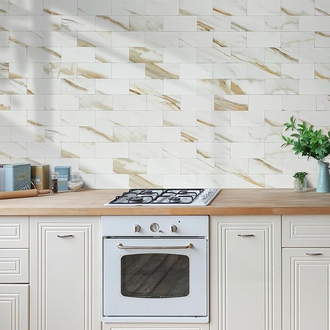 AULIGET 100-Piece Calacatta Gold Marble Look Peel and Stick Backsplash Wall - Image 5
