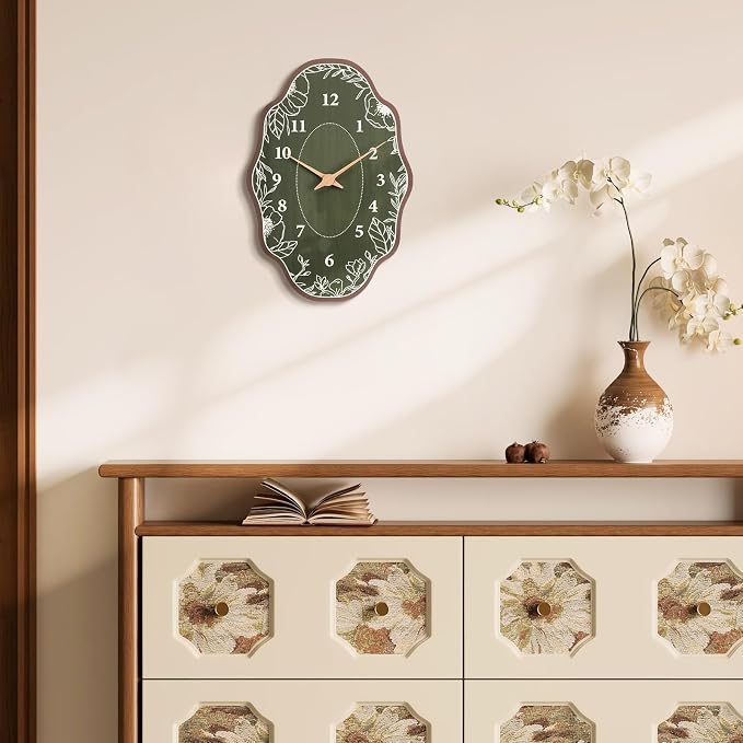 Mid Century Retro Irregular Shape Wall Clock, Silent Non-Ticking Battery - Image 3