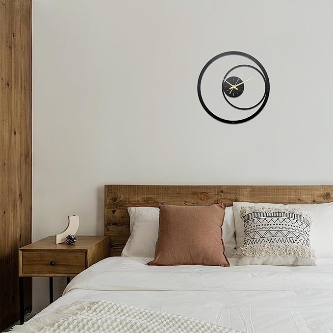 Minimalist Metal Wall Clock - Image 5