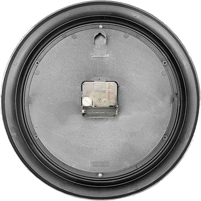 Plumeet Small Retro Wall Clock - Image 9