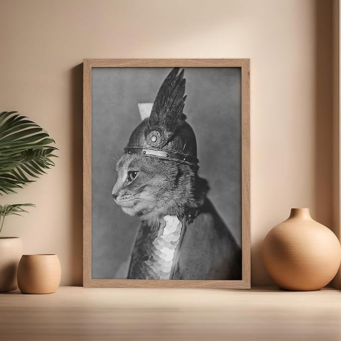 Poster Master Vintage Armored Cat - Image 5