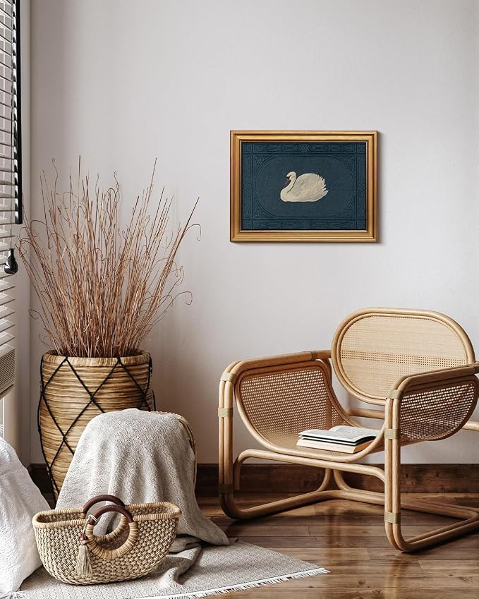 VIYYIEA Vintage Gold Framed Wall Art - Image 5