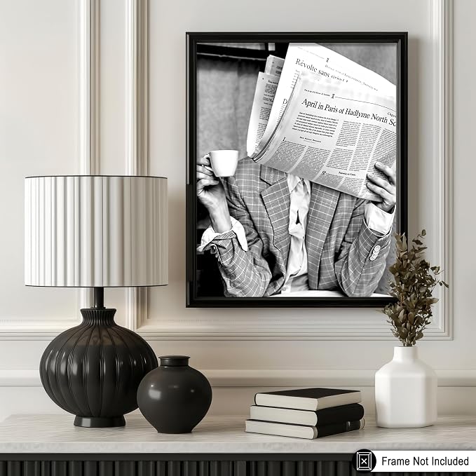 Poster Master Woman Reading Newspaper - Image 3