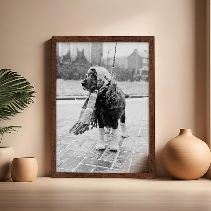 Poster Master Dog Dressed for Winter Print - Image 5