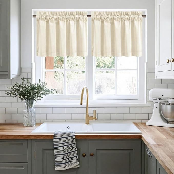 NICETOWN Ivory White Velvet Valance Curtain - Image 3